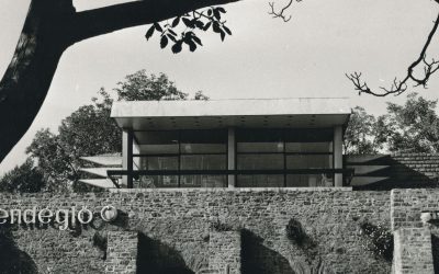 A balatonszepezdi Sellő étterem története | Műemlék Makovecz-épületek